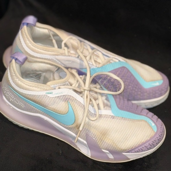 Nike Purple and Blue Athletic Shoes with Iridescent Design - Picture 1 of 12